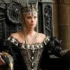 charlize theron as queen hd wallpaper