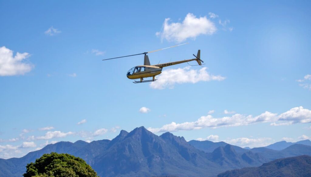 ELW 2019 The Lime Caviar Company Helicopter above Mt Barney about to land 20