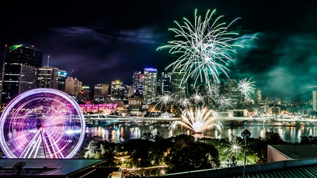 Rydges South Bank Riverfire