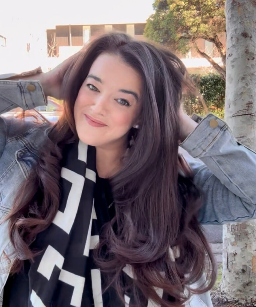 The retro hair revival: why old-school glam is back in style 4 Blowout 1 1